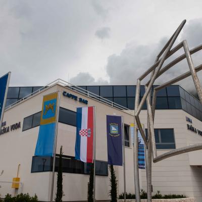 Otvaranje zgrade luke i šetnice u Baškoj Vodi